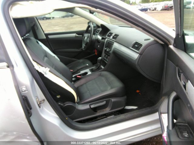 Photo 4 VIN: 1VWBP7A31DC082439 - VOLKSWAGEN PASSAT 