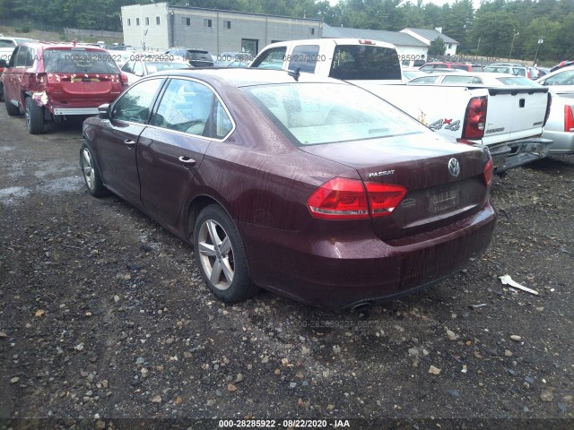 Photo 2 VIN: 1VWBP7A31DC121711 - VOLKSWAGEN PASSAT 