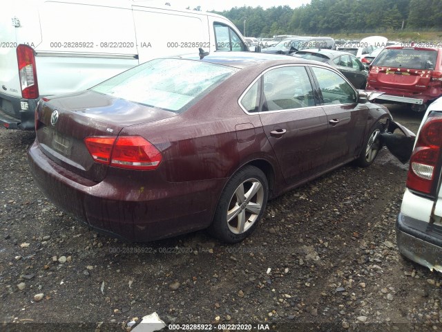 Photo 3 VIN: 1VWBP7A31DC121711 - VOLKSWAGEN PASSAT 