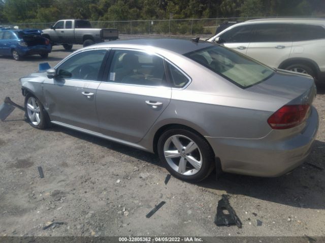 Photo 2 VIN: 1VWBP7A31DC121921 - VOLKSWAGEN PASSAT 