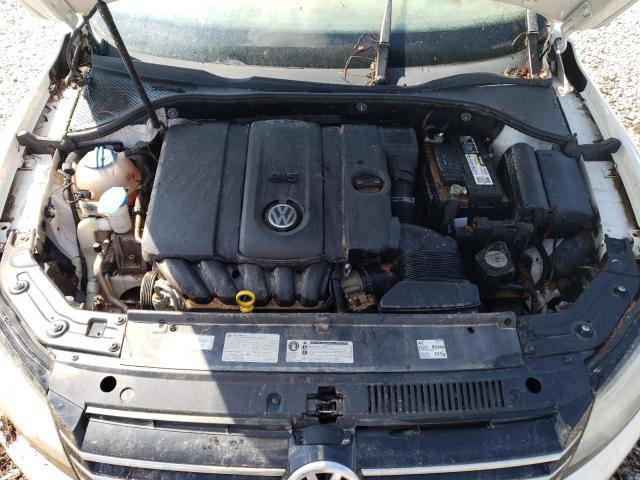 Photo 10 VIN: 1VWBP7A31EC015759 - VOLKSWAGEN PASSAT 