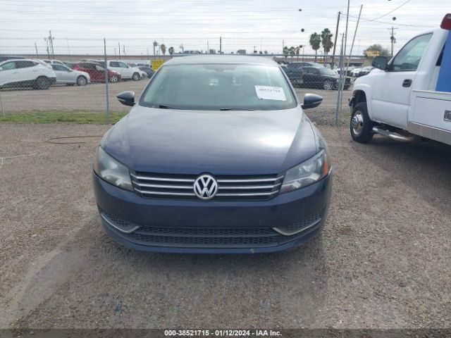 Photo 5 VIN: 1VWBP7A32CC025374 - VOLKSWAGEN PASSAT 