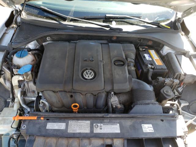 Photo 6 VIN: 1VWBP7A32CC030882 - VOLKSWAGEN PASSAT 