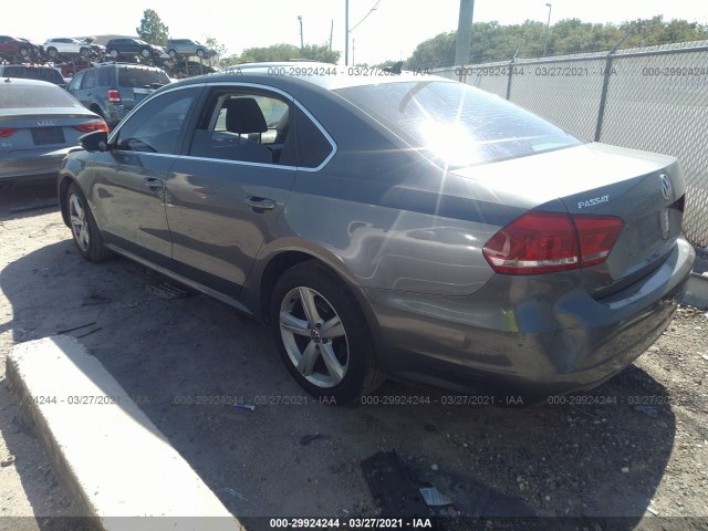 Photo 2 VIN: 1VWBP7A32CC042109 - VOLKSWAGEN PASSAT B7 