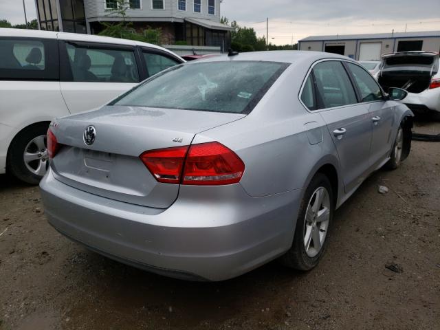 Photo 3 VIN: 1VWBP7A32CC062568 - VOLKSWAGEN PASSAT 