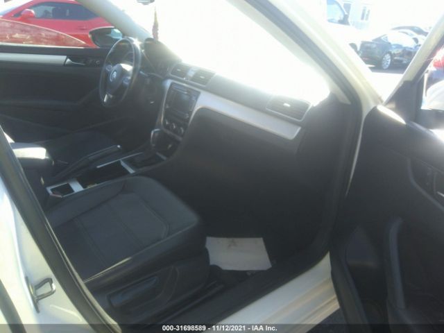 Photo 4 VIN: 1VWBP7A32CC071643 - VOLKSWAGEN PASSAT 