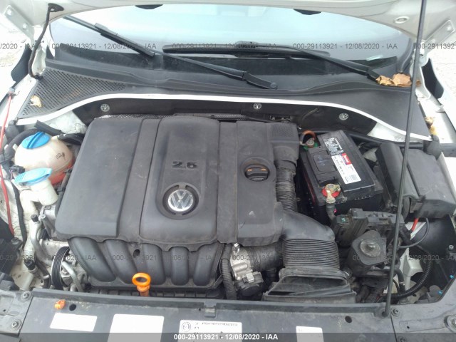 Photo 9 VIN: 1VWBP7A32CC085526 - VOLKSWAGEN PASSAT 