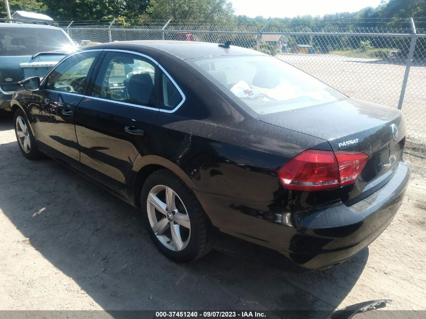 Photo 2 VIN: 1VWBP7A32CC099636 - VOLKSWAGEN PASSAT 