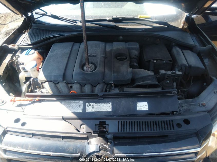 Photo 9 VIN: 1VWBP7A32CC099636 - VOLKSWAGEN PASSAT 