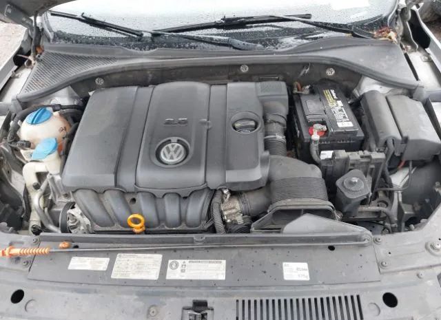 Photo 9 VIN: 1VWBP7A32CC104270 - VOLKSWAGEN PASSAT 