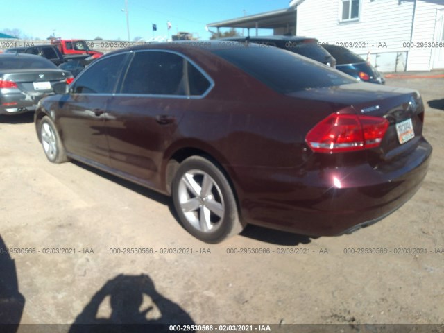 Photo 2 VIN: 1VWBP7A32DC018247 - VOLKSWAGEN PASSAT 