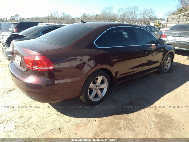 Photo 3 VIN: 1VWBP7A32DC018247 - VOLKSWAGEN PASSAT 