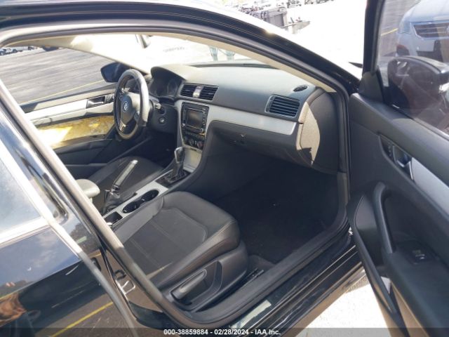 Photo 4 VIN: 1VWBP7A32DC018880 - VOLKSWAGEN PASSAT 