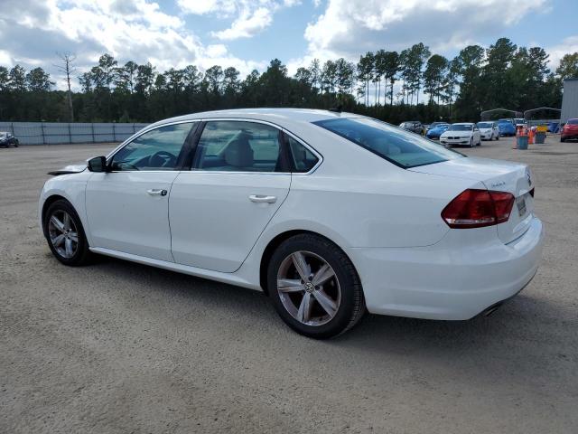 Photo 1 VIN: 1VWBP7A32DC044315 - VOLKSWAGEN PASSAT 