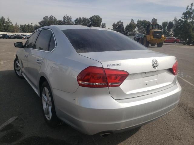 Photo 2 VIN: 1VWBP7A32DC060658 - VOLKSWAGEN PASSAT 