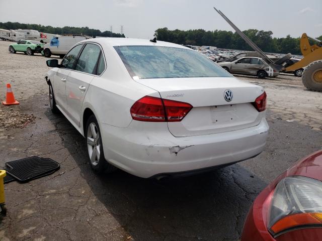 Photo 2 VIN: 1VWBP7A32DC085611 - VOLKSWAGEN PASSAT SE 