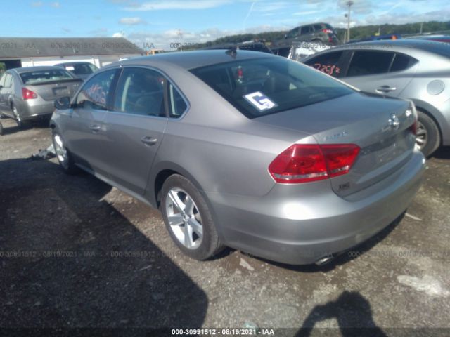 Photo 2 VIN: 1VWBP7A33CC013024 - VOLKSWAGEN PASSAT 