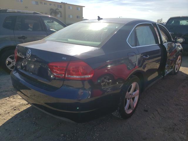 Photo 3 VIN: 1VWBP7A33CC032821 - VOLKSWAGEN PASSAT SE 