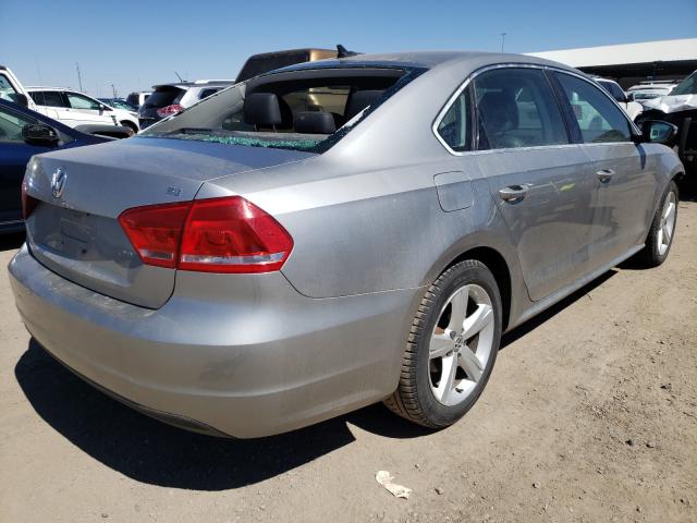 Photo 3 VIN: 1VWBP7A33CC040059 - VOLKSWAGEN PASSAT SE 