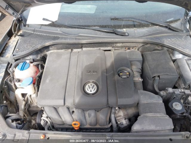 Photo 9 VIN: 1VWBP7A33CC048761 - VOLKSWAGEN PASSAT 