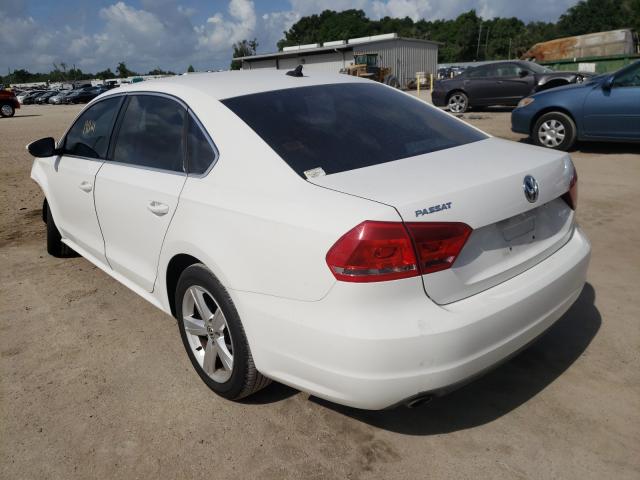 Photo 2 VIN: 1VWBP7A33CC066497 - VOLKSWAGEN PASSAT 