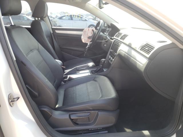 Photo 4 VIN: 1VWBP7A33CC066497 - VOLKSWAGEN PASSAT 