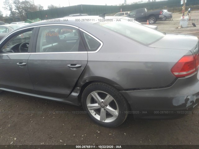 Photo 5 VIN: 1VWBP7A33CC070632 - VOLKSWAGEN PASSAT 