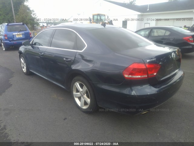 Photo 2 VIN: 1VWBP7A33CC087883 - VOLKSWAGEN PASSAT 