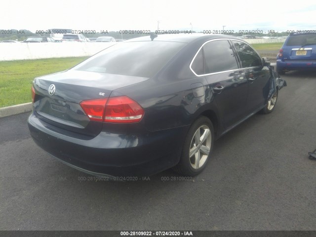 Photo 3 VIN: 1VWBP7A33CC087883 - VOLKSWAGEN PASSAT 