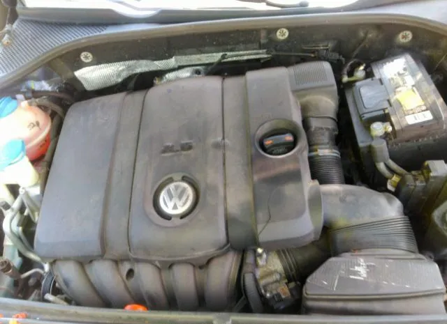 Photo 9 VIN: 1VWBP7A33CC099628 - VOLKSWAGEN PASSAT 