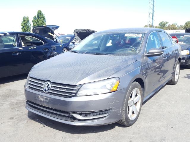 Photo 1 VIN: 1VWBP7A33CC103757 - VOLKSWAGEN PASSAT 