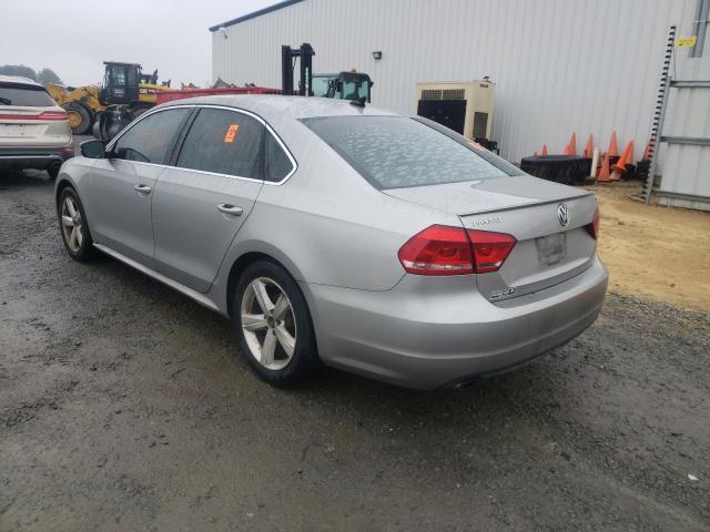 Photo 2 VIN: 1VWBP7A33DC022713 - VOLKSWAGEN PASSAT 