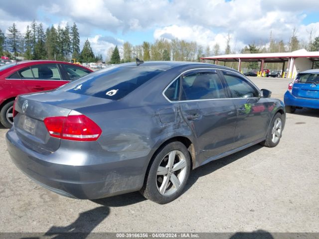 Photo 3 VIN: 1VWBP7A33DC024073 - VOLKSWAGEN PASSAT 