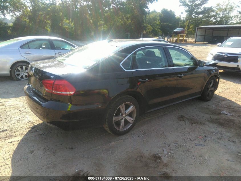 Photo 3 VIN: 1VWBP7A33DC061270 - VOLKSWAGEN PASSAT 