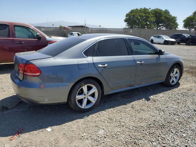 Photo 2 VIN: 1VWBP7A33DC067411 - VOLKSWAGEN PASSAT 