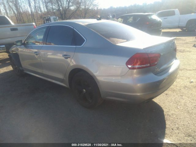 Photo 2 VIN: 1VWBP7A33DC097976 - VOLKSWAGEN PASSAT 