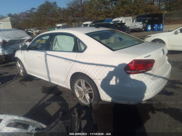 Photo 2 VIN: 1VWBP7A33EC017514 - VOLKSWAGEN PASSAT 