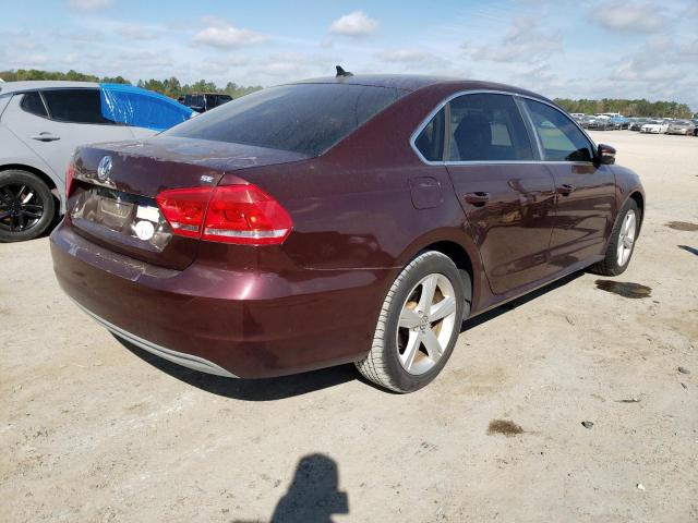 Photo 2 VIN: 1VWBP7A34CC025375 - VOLKSWAGEN PASSAT 