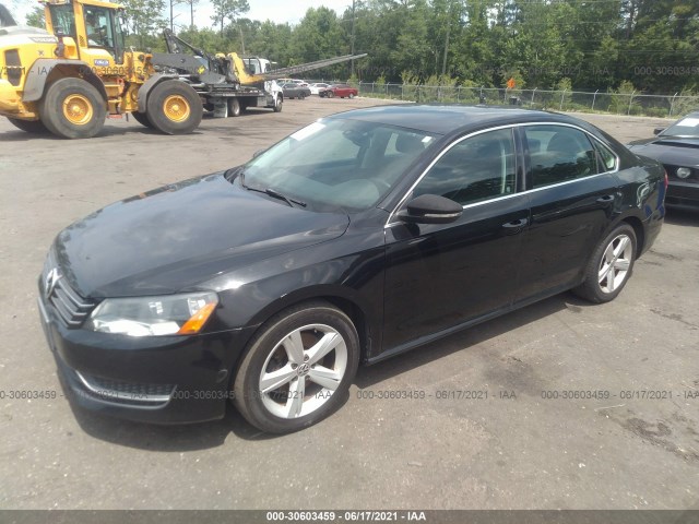 Photo 1 VIN: 1VWBP7A34CC035470 - VOLKSWAGEN PASSAT 