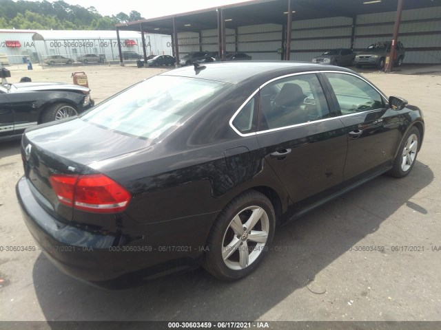 Photo 3 VIN: 1VWBP7A34CC035470 - VOLKSWAGEN PASSAT 