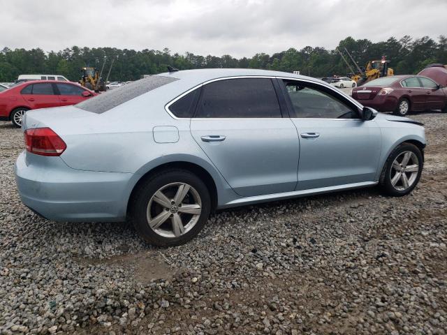 Photo 2 VIN: 1VWBP7A34CC039910 - VOLKSWAGEN PASSAT 