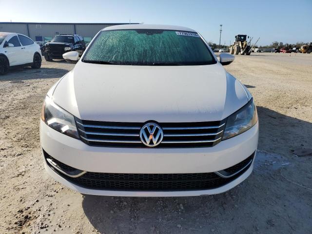 Photo 4 VIN: 1VWBP7A34CC052172 - VOLKSWAGEN PASSAT SE 