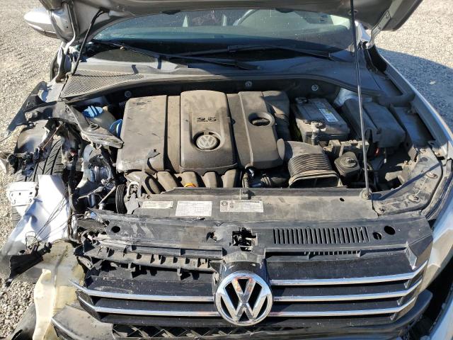 Photo 10 VIN: 1VWBP7A34CC055685 - VOLKSWAGEN PASSAT 