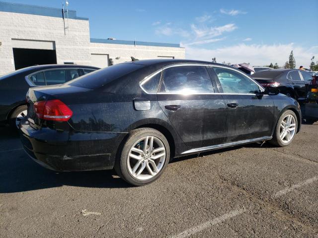 Photo 2 VIN: 1VWBP7A34CC061387 - VOLKSWAGEN PASSAT 