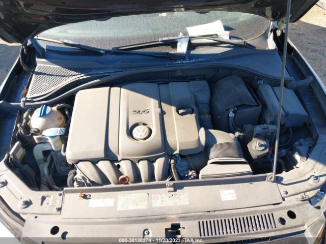 Photo 9 VIN: 1VWBP7A34CC066511 - VOLKSWAGEN PASSAT 