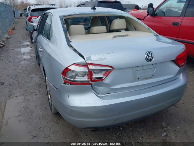 Photo 5 VIN: 1VWBP7A34CC078674 - VOLKSWAGEN PASSAT 