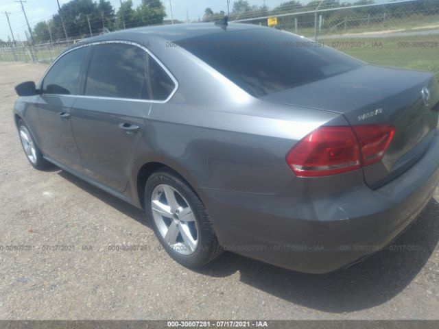 Photo 2 VIN: 1VWBP7A34DC023093 - VOLKSWAGEN PASSAT 