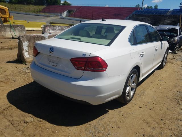 Photo 3 VIN: 1VWBP7A34DC044543 - VOLKSWAGEN PASSAT SE 