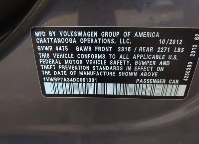 Photo 8 VIN: 1VWBP7A34DC051301 - VOLKSWAGEN PASSAT 