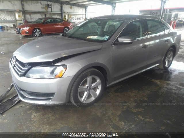 Photo 1 VIN: 1VWBP7A34DC057552 - VOLKSWAGEN PASSAT 